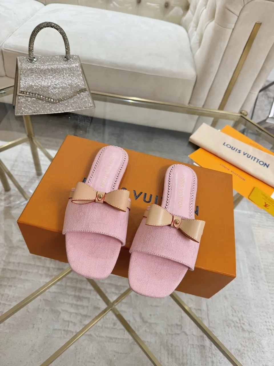 👟👟Ex-factory price 340👟👟 Genuine leather sole +40 Lv denim jacquard slippers, ex-factory price 70-43 Leather sole +40